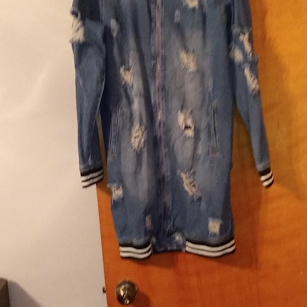 Denim jacket - Picture 10 of 10